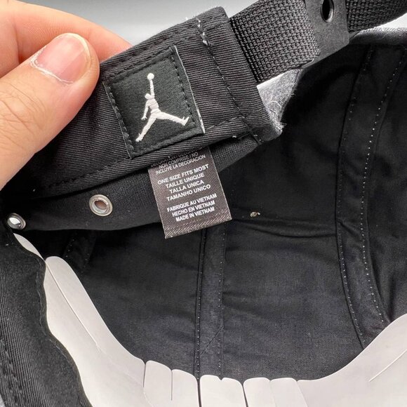 Air Jordan Hat Men Gray 5 Panel Jumpman Strap Back Cap New - Picture 6 of 8